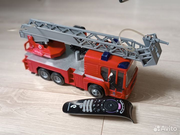 Игрушечные машинки