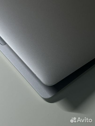 MacBook Air 13 256 Gb(2018, Retina)
