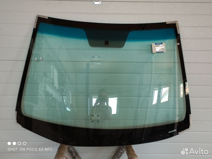 Лобовое стекло Suzuki Swift (2004-2010)