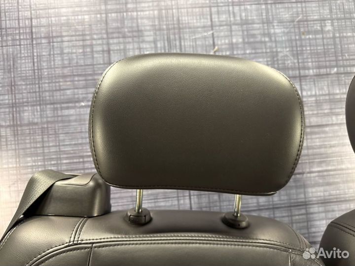 Комплект сидений Chevrolet Trailblazer GMT360 LL8