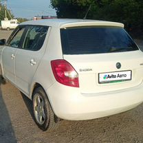 Skoda Fabia 1.4 MT, 2014, 230 000 км, с пробегом, цена 450 000 руб.