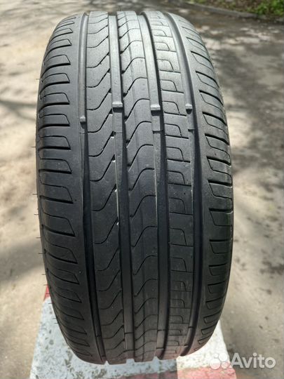 Pirelli Cinturato P7 245/40 R19 98Y