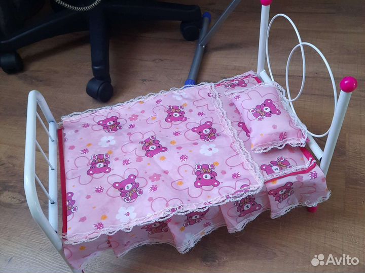 Кровать для кукол