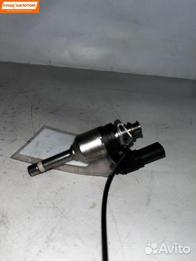 Форсунка топливная Volkswagen Polo 5 2012