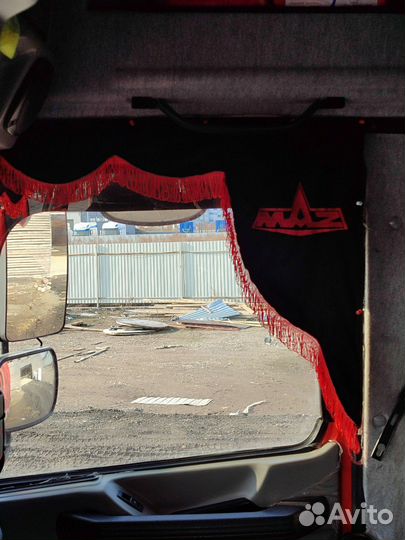 Ламбрекены маз