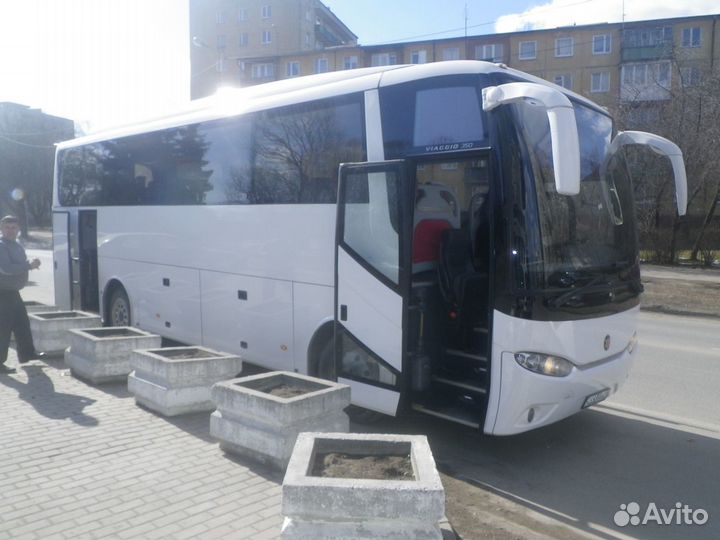 Заказ аренда автобусов микроавтобусов от 7-50 мест