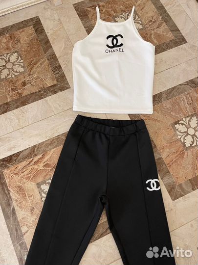Костюм Chanel