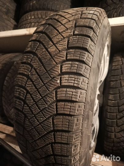 Pirelli Ice Zero 195/65 R15