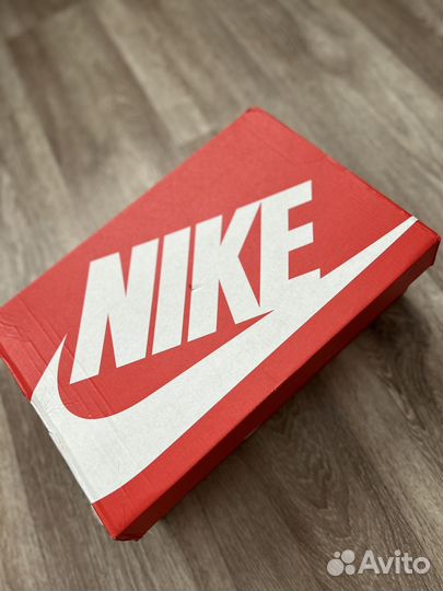 Пустая коробка Nike оригинал