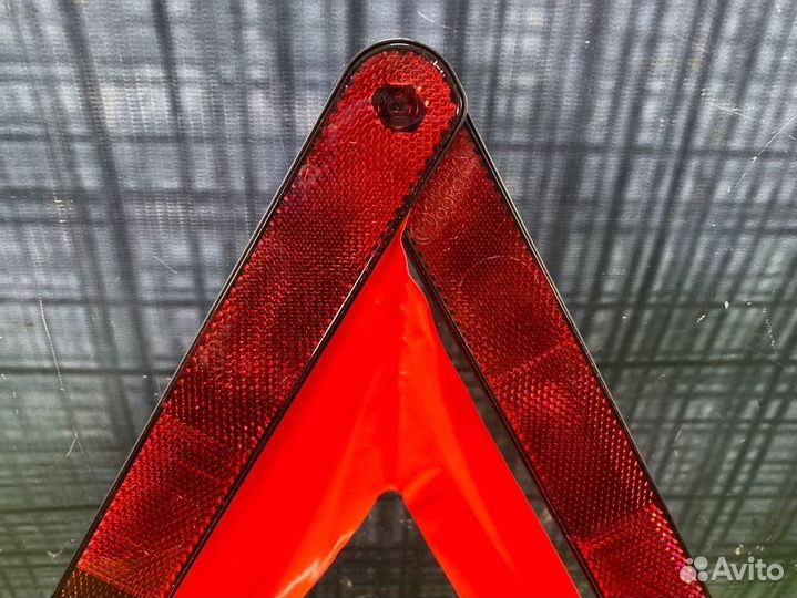 Знак аварийной остановки Bmw 525I E60 M54 2003