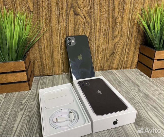 iPhone 11, 64 ГБ
