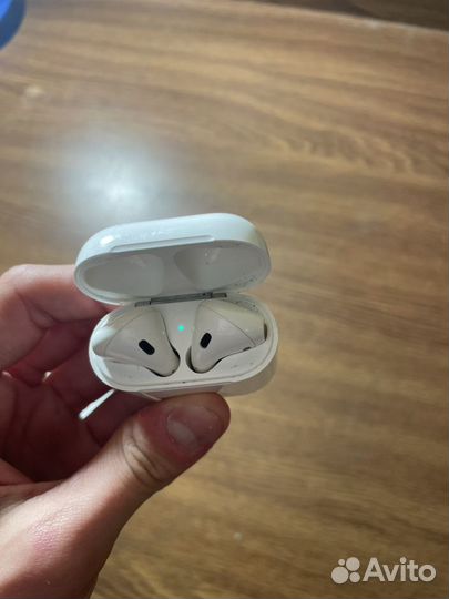 Airpods 1 series