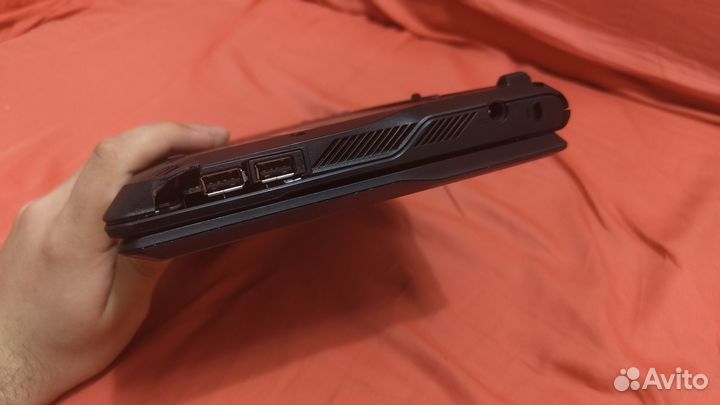 Нетбук msi