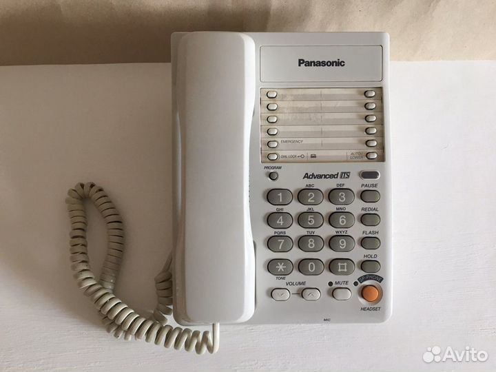 Телефон panasonic kx ts2365ruw. Panasonic KX-ts2365ruw. Panasonic KX-ts2365ruw ключ. Panasonic KX-ts2365ruw что внутри. KX-ts2365ruw как перевести звонок на добавочный.