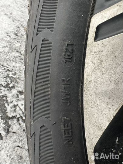 Goodyear UltraGrip Ice SUV Gen-1 235/55 R19 105T