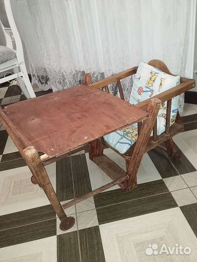 Стульчик для кормления