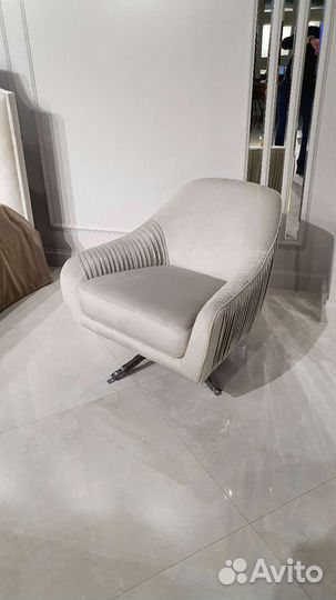 Кресло крутящего