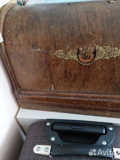 Швейная машинка зингер ручная