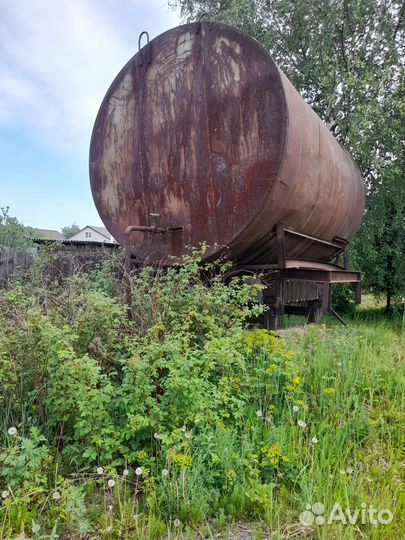 Цистерны емкости бочки