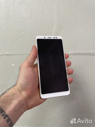 Xiaomi Redmi Note 5, 4/64 ГБ