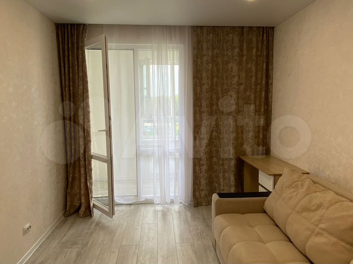 2-к. квартира, 74 м², 5/10 эт.