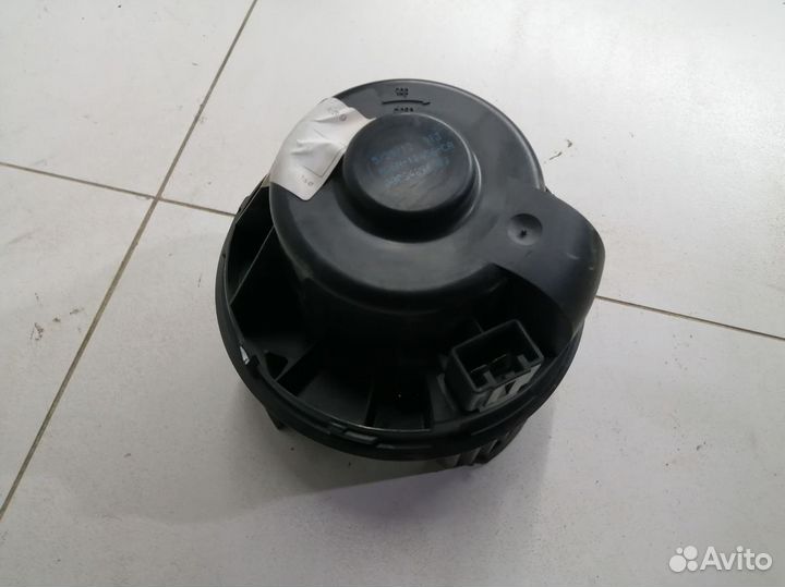 Моторчик отопителя Focus (III) III (2010–2015)