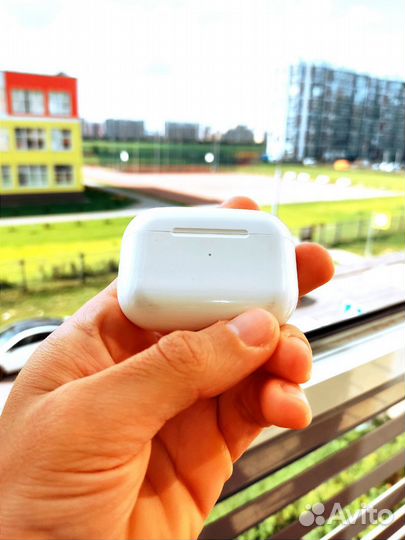 Беспроводные наушники Airpods Pro