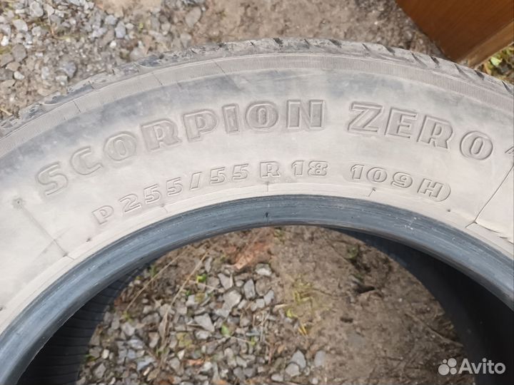 Pirelli Scorpion Zero 255/55 R18
