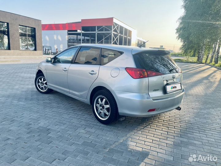 Toyota Caldina 2.0 AT, 2004, 265 000 км