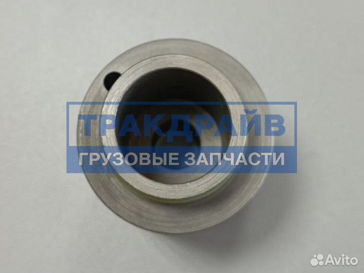 Ось шестерни масляного насоса Ман Тгс Тгх Тга с моторами D2066, D2676