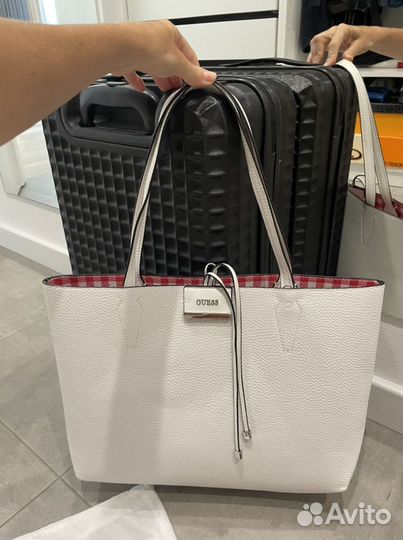 Сумка Guess новая оригинал