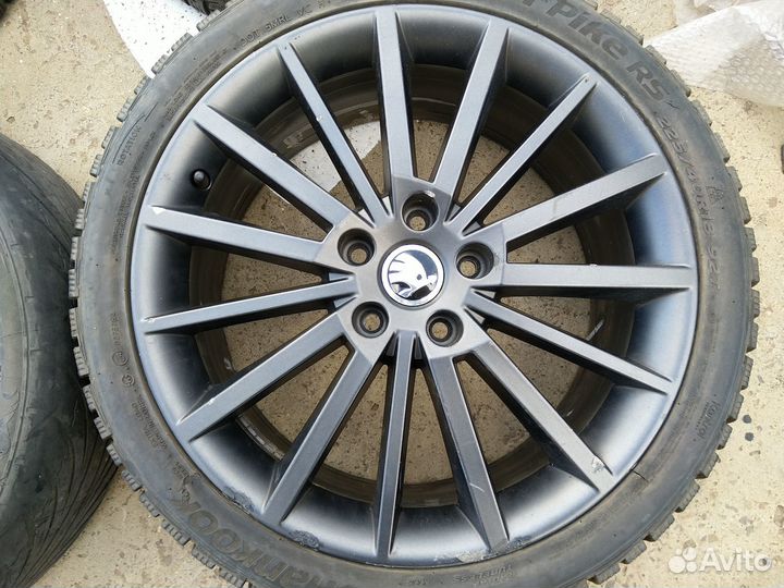 Продам Диски литые 18 Turini skoda octavia