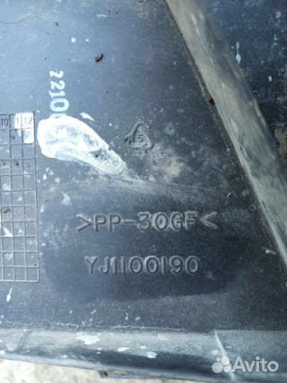 Полка акб Land Rover Freelander 1