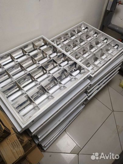 Светильник потолочный Армстронг