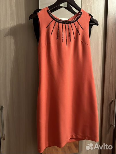 Нарядное платье