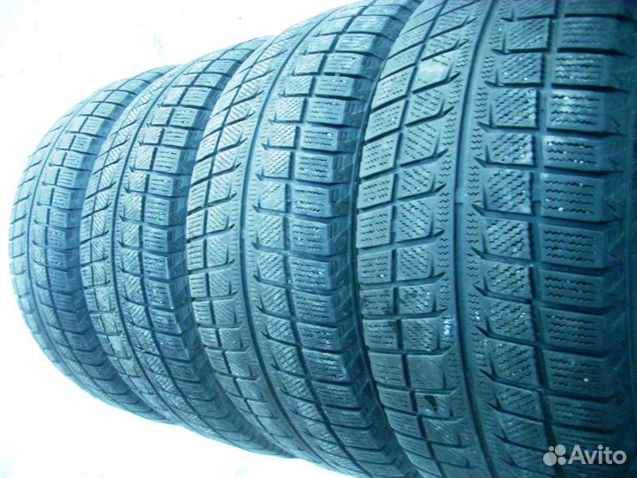 Goodride SW 618 235/45 R17 97T