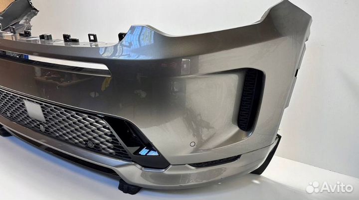 Передний бампер на land rover discovery sport