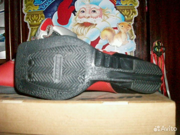 Лыжные ботинки р.30