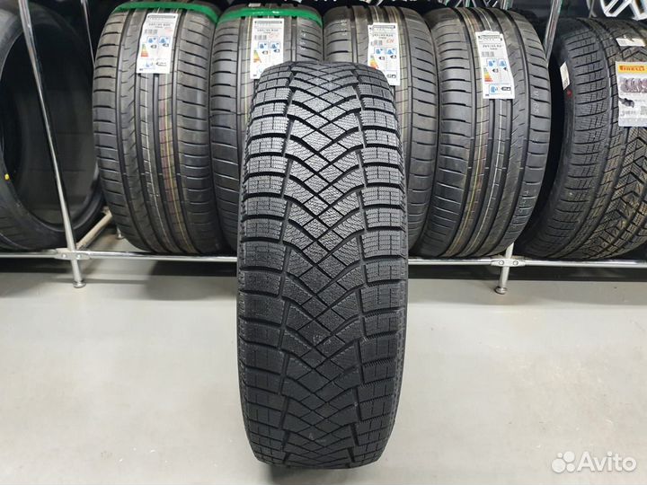 Pirelli Ice Zero FR 235/55 R18