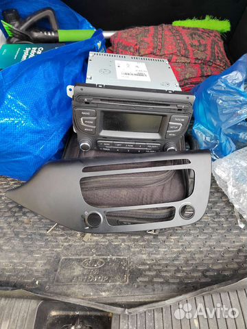 Магнитола на kia ceed 2 jd, рабочая, с авто 2017