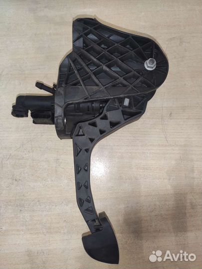 Педаль сцепления skoda vw audi