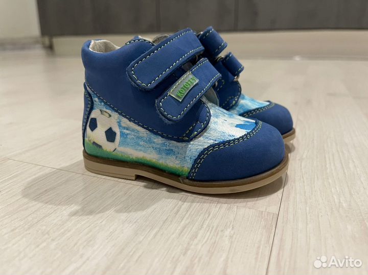 Детская обувь