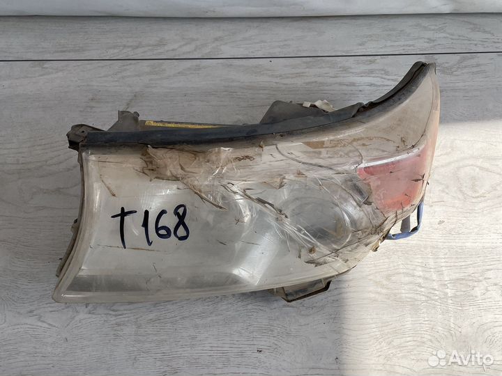 Toyota Land Cruiser 200 Фара левая