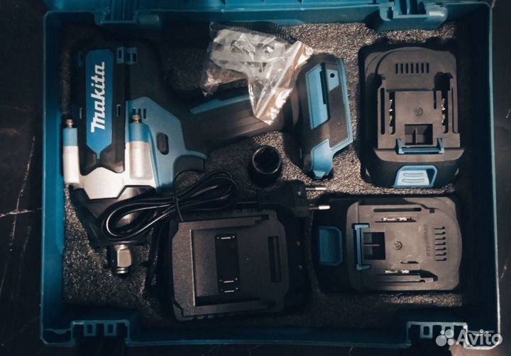 Гайковерт Makita 800Nm (Арт.33204)