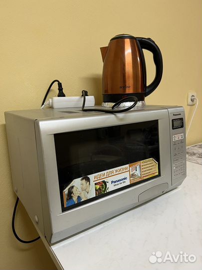 Микроволновая печь Panasonic, чайник