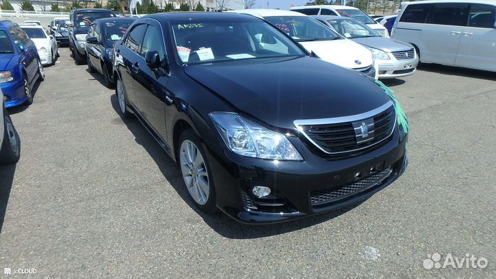 Уплотнительная резинка на toyota crown GWS204,GRS2