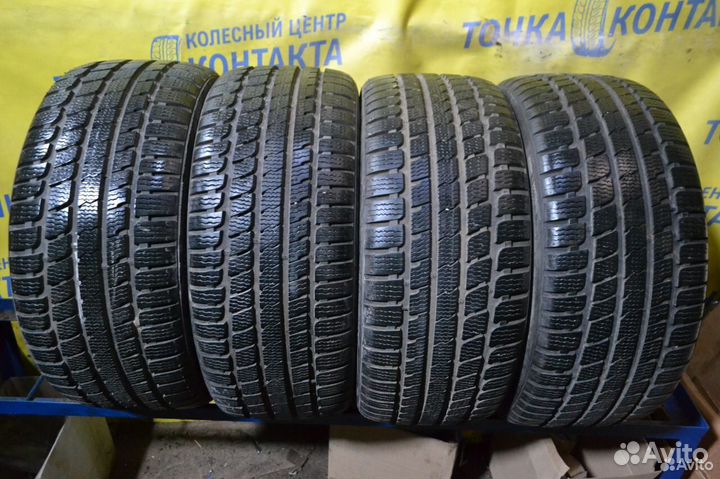 Kumho I'Zen KW27 245/40 R18