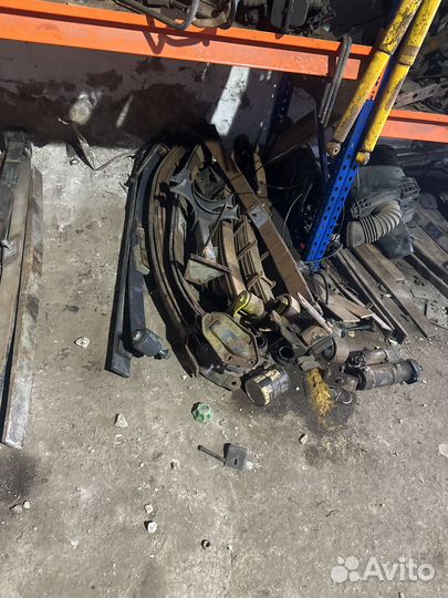 Mercedes atego рессора
