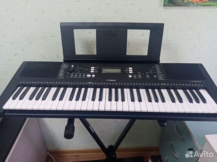 Синтезатор Yamaha YPT-360