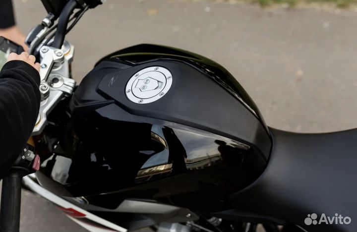 BMW G 310 R в отличном состоянии + дуги crazy iron